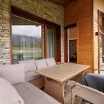 Eliyas Near The Pirin Golf Chalet