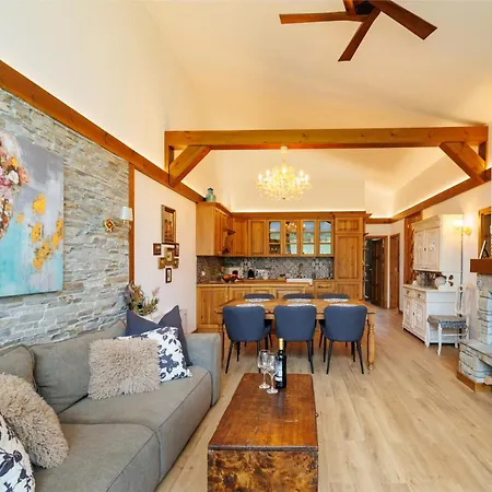 Alpesi faház Eliyas Near The Pirin Golf