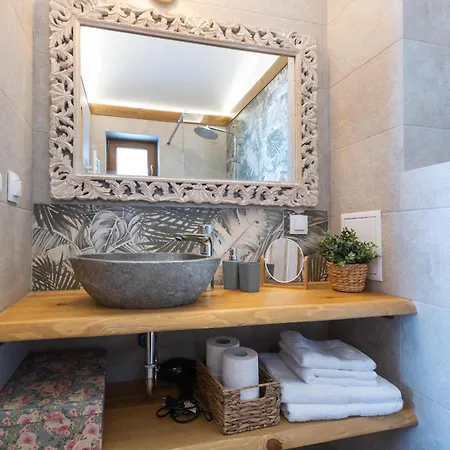 Dağ evi Eliyas With Jacuzzi Near The Pirin Golf *