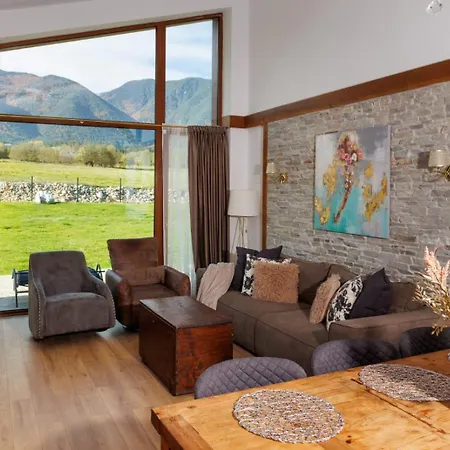 Dağ evi Eliyas With Jacuzzi Near The Pirin Golf *