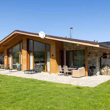 Eliyas With Jacuzzi Near The Pirin Golf *