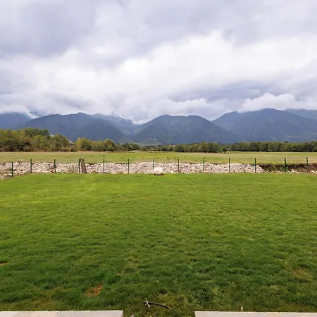 Eliyas Near The Pirin Golf Razlog
