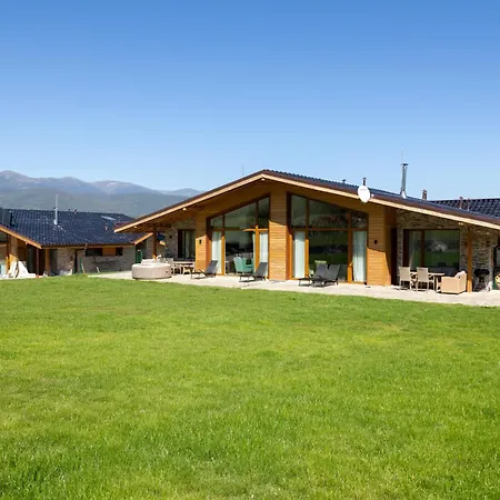 Eliyas Near The Pirin Golf Chalet